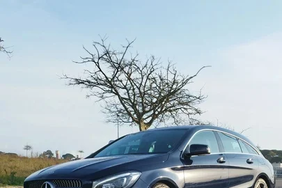 2018' Mercedes-Benz Classe Cla