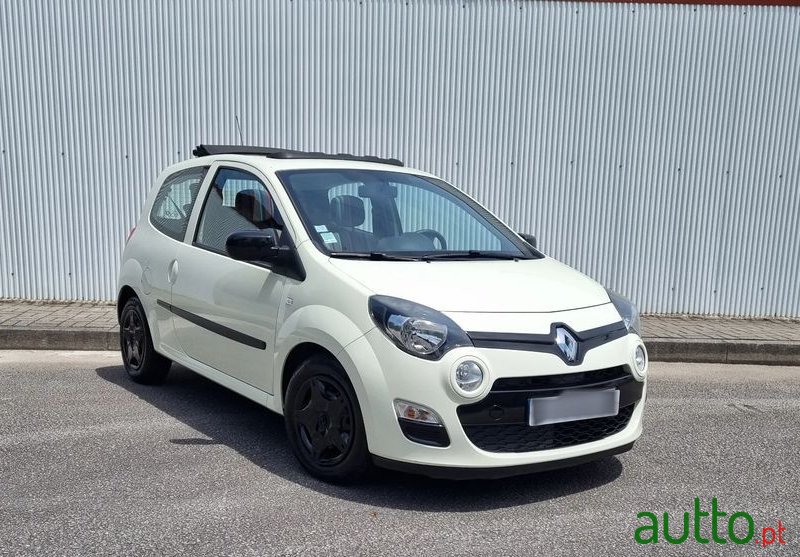 2012' Renault Twingo photo #3