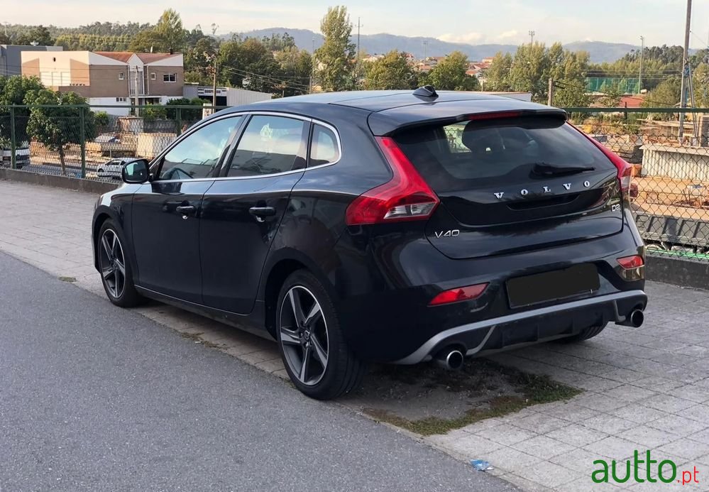 2013' Volvo V40 photo #4