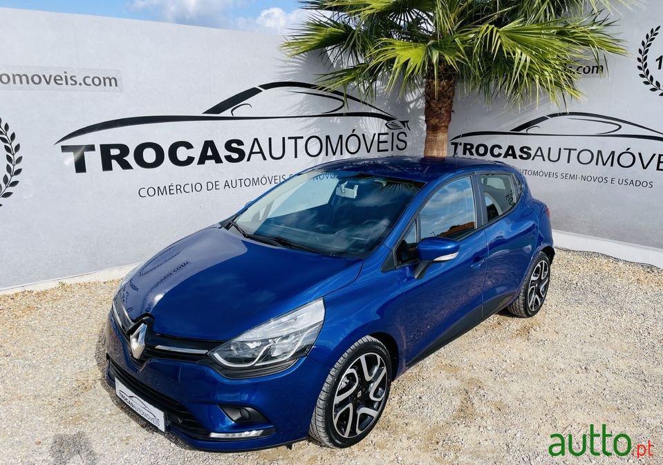 2017' Renault Clio photo #3