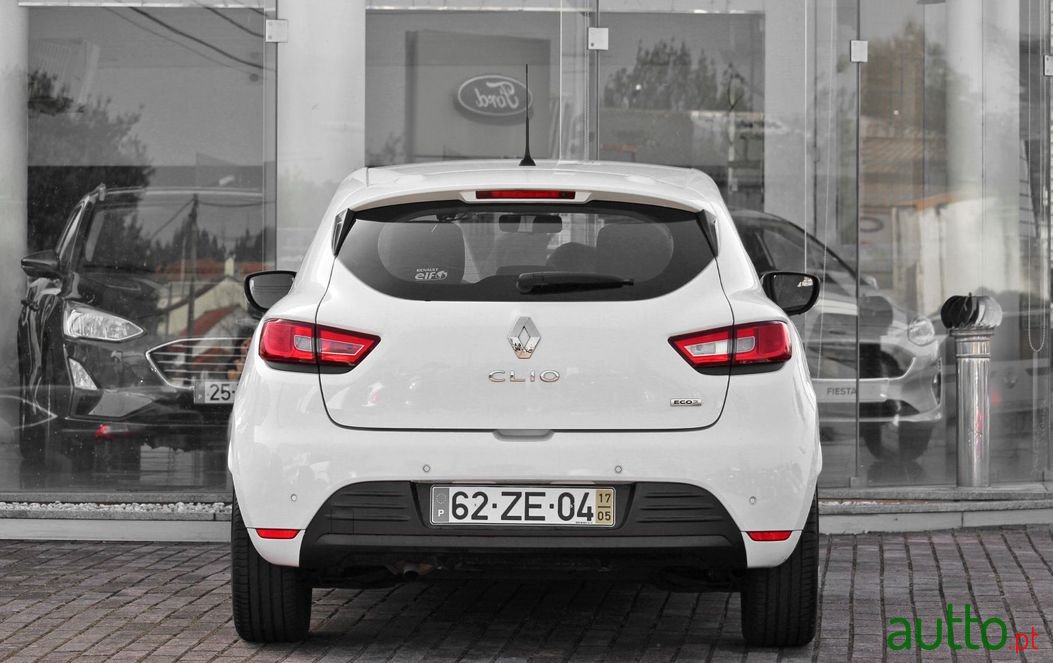 2017' Renault Clio photo #3