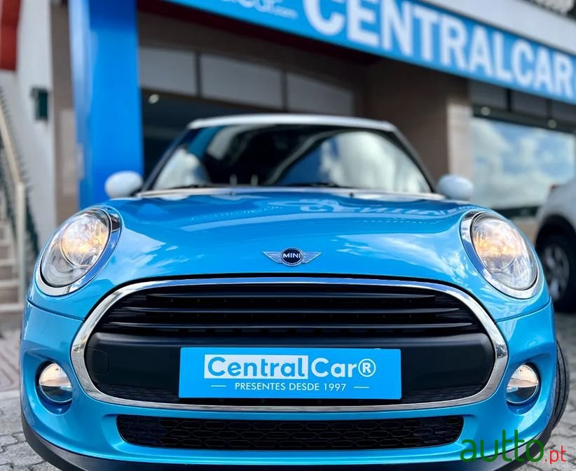 2015' MINI One photo #2