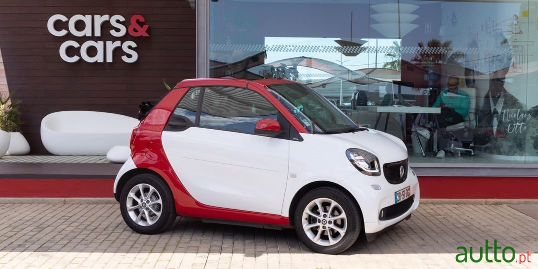 2017' Smart Fortwo photo #1