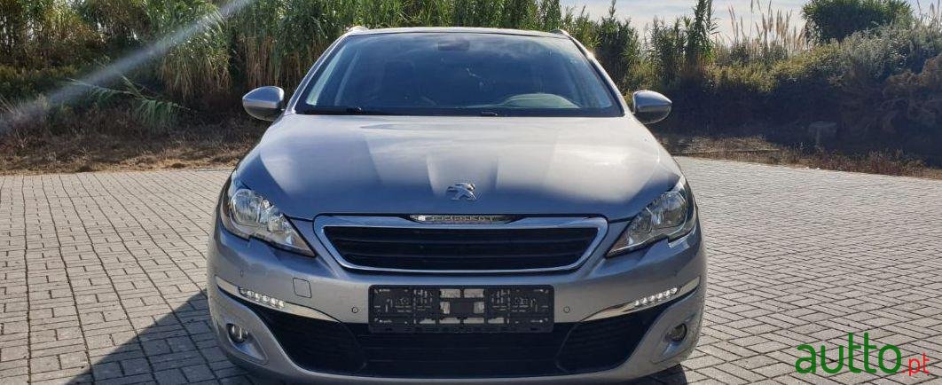 2015' Peugeot 308 Sw photo #3