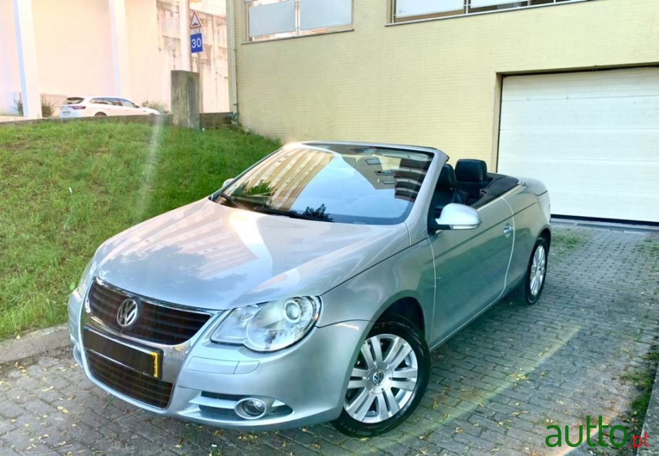 2007' Volkswagen Eos photo #1