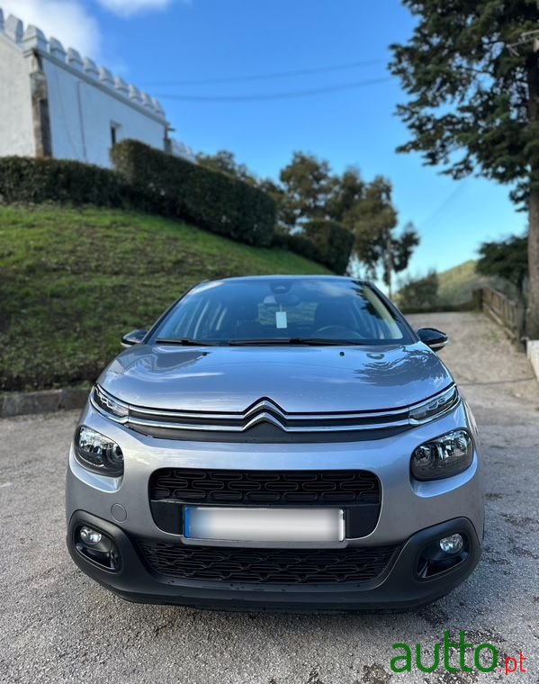 2020' Citroen C3 photo #2