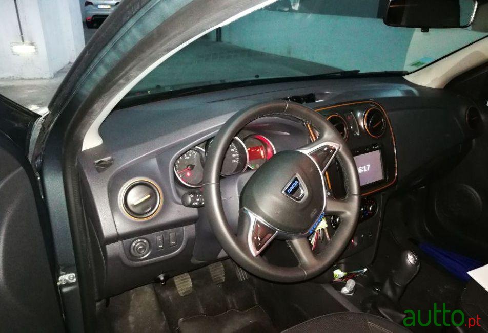 2017' Dacia Logan Mcv photo #1