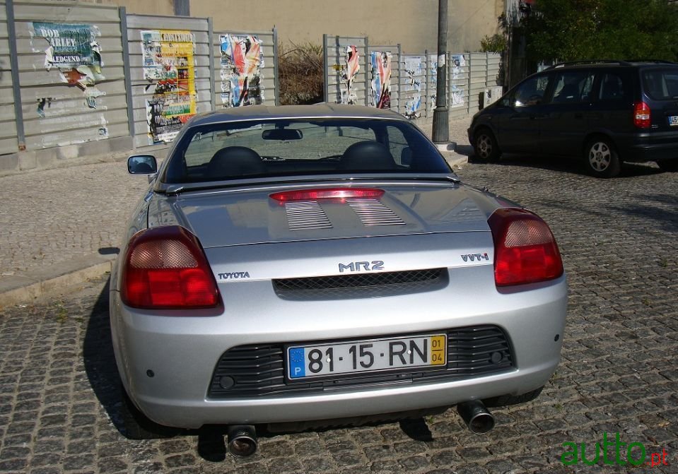 2001' Toyota MR2 photo #3