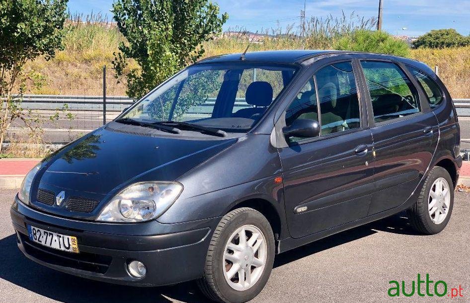 2002' Renault Scenic photo #1