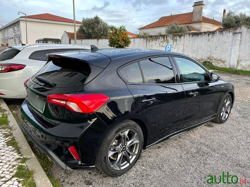 2019' Ford Focus ST photo #7