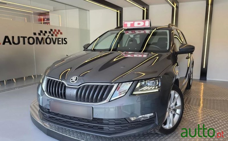 2017' Skoda Octavia Break photo #1