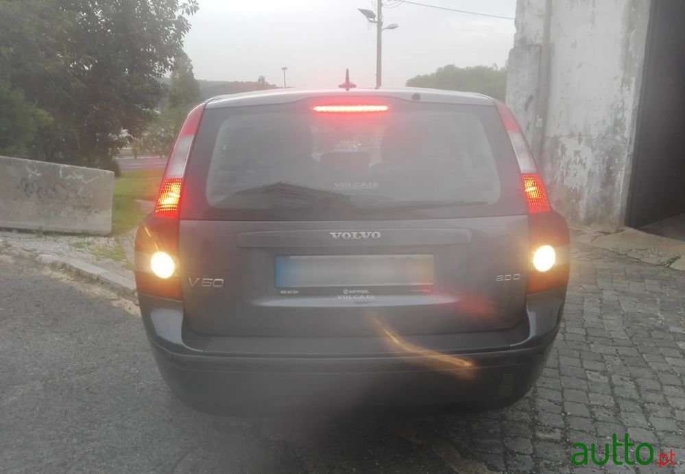 2005' Volvo V50 2.0 D Nível 1 photo #3