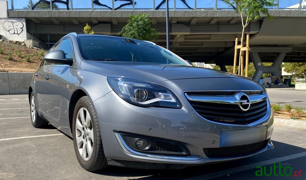 2015' Opel Insignia Sports Tourer photo #1