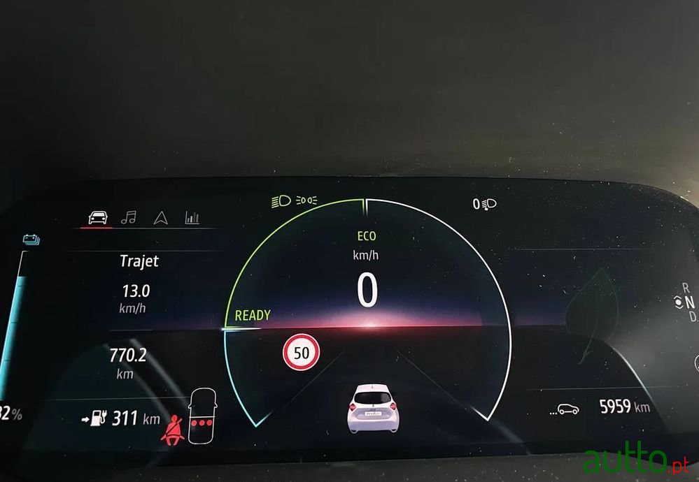 2020' Renault Zoe photo #6