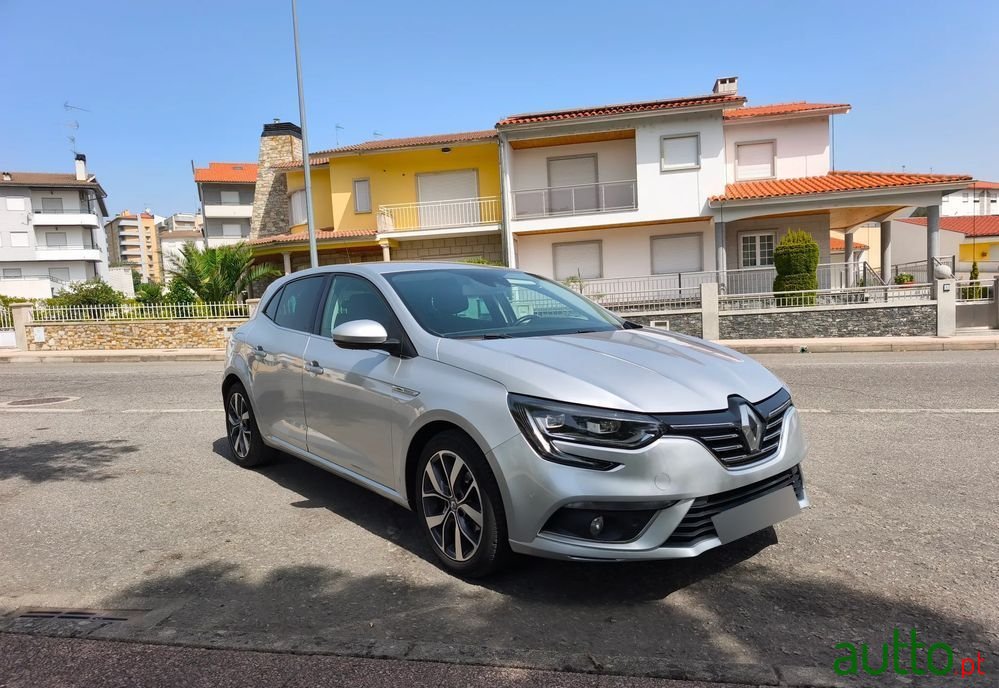 2016' Renault Megane photo #4