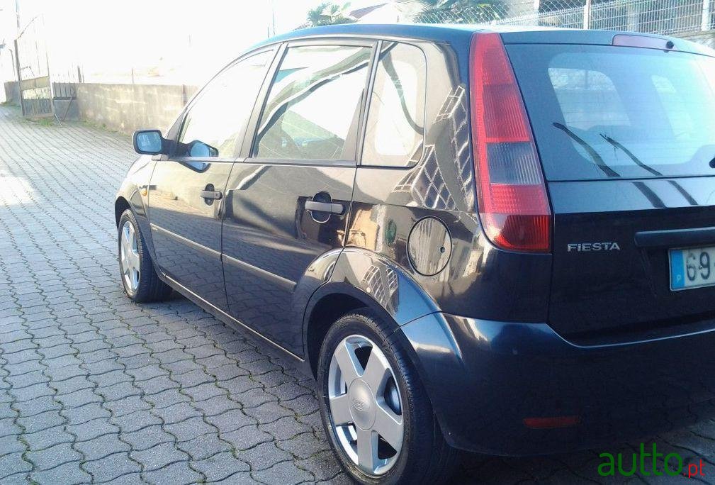 2003' Ford Fiesta 1.25 Ghia photo #2