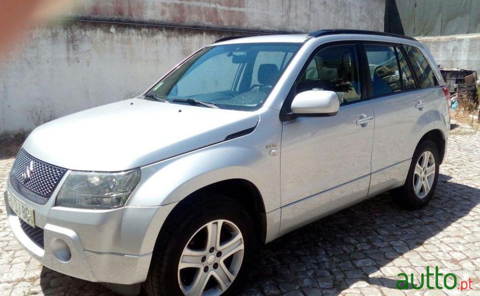 2007' Suzuki Grand Vitara photo #1