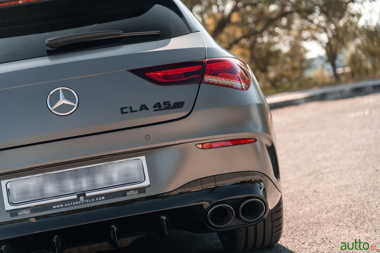 2020' Mercedes-Benz Cla-45-Amg photo #6