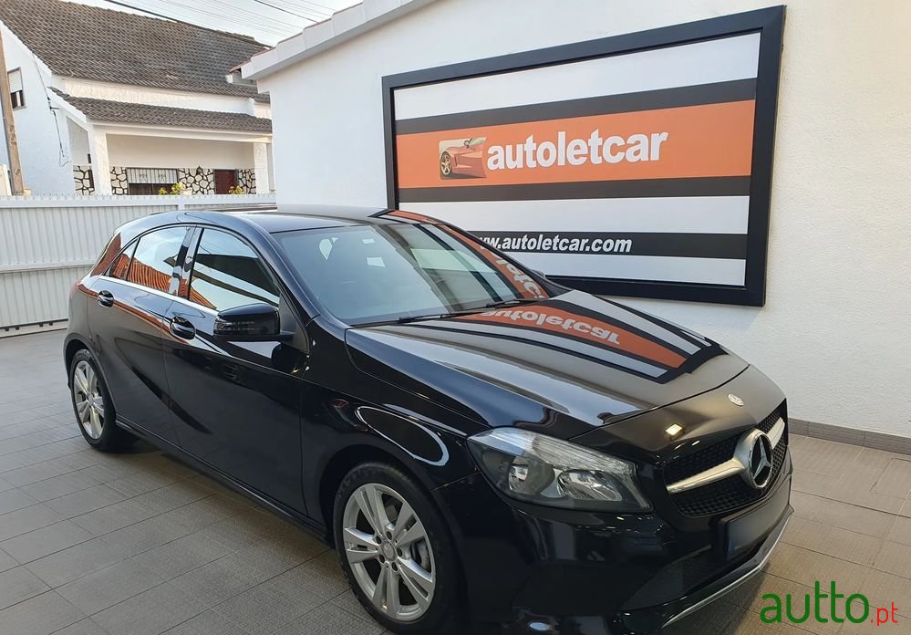 2017' Mercedes-Benz A 180 D Urban Aut. photo #1