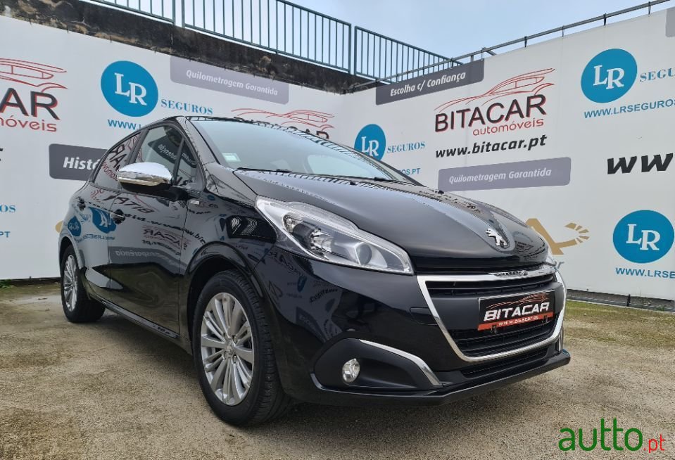 2018' Peugeot 208 photo #1