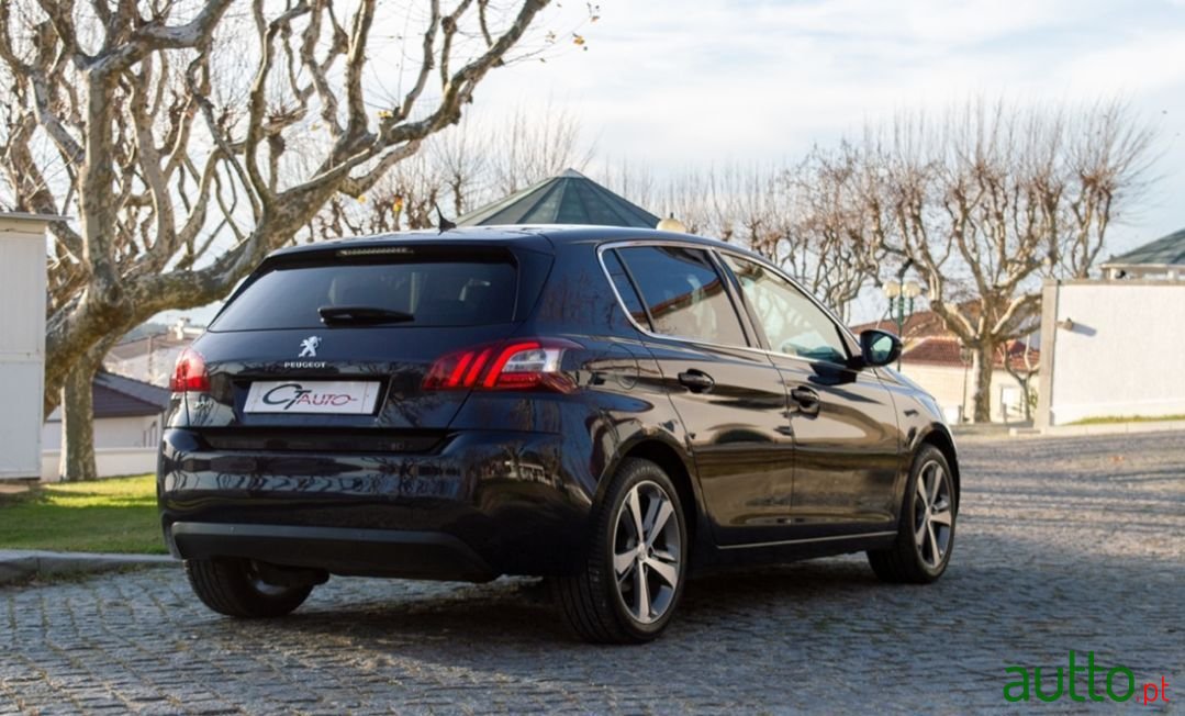 2014' Peugeot 308 photo #3
