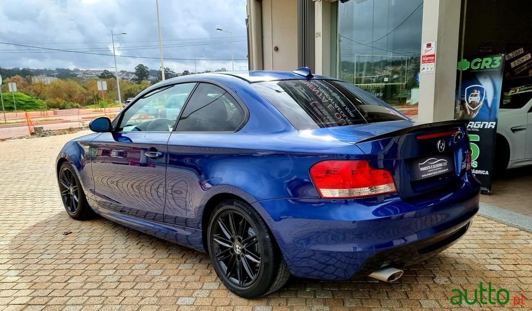 2008' BMW 120 photo #2