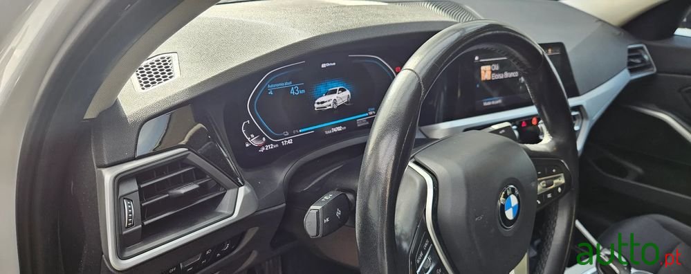 2019' BMW Série 3 E Touring Auto photo #3