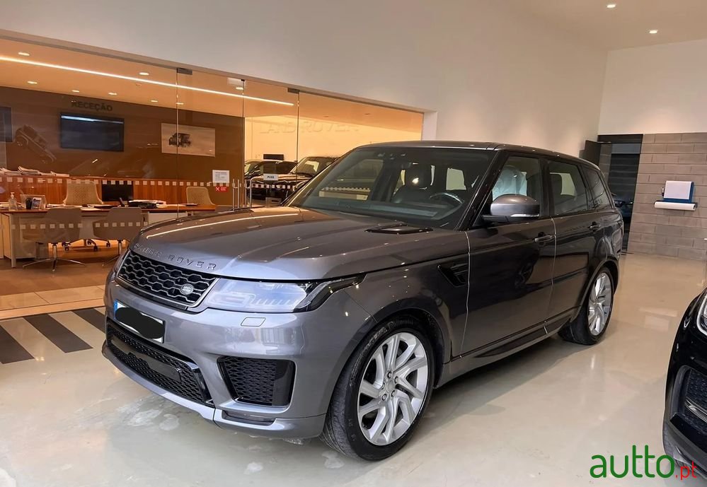 2018' Land Rover Range Rover Sport photo #1