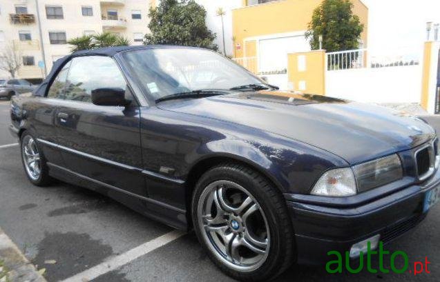 1998' BMW 318 Cabrio photo #1