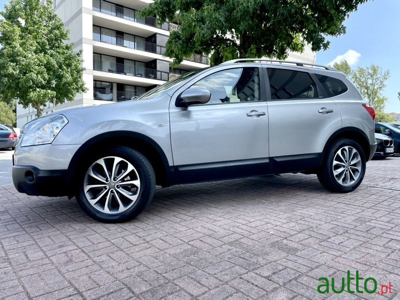 2010' Nissan Qashqai photo #2