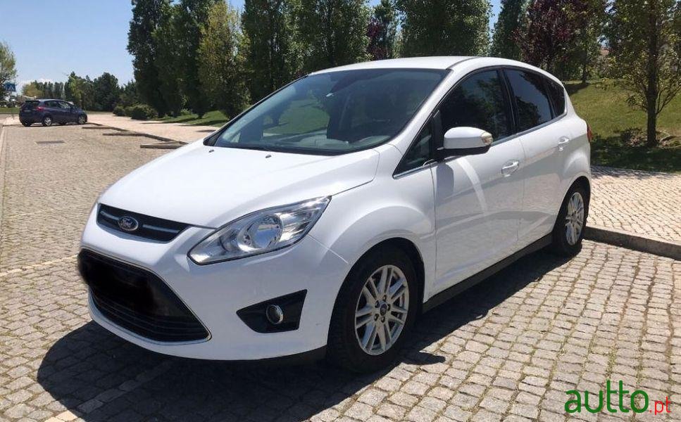 2013' Ford C-MAX photo #2