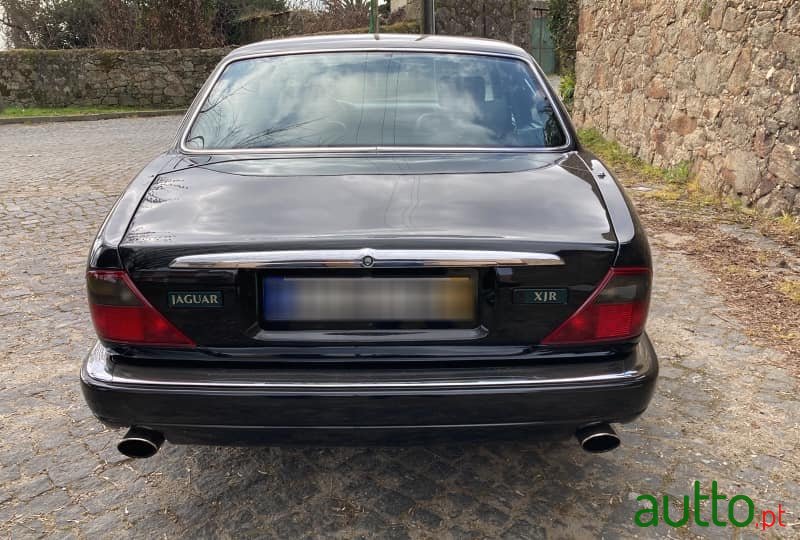 1995' Jaguar XJR photo #3