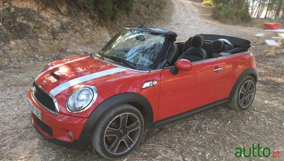 2009' MINI Cooper S Cabrio photo #3