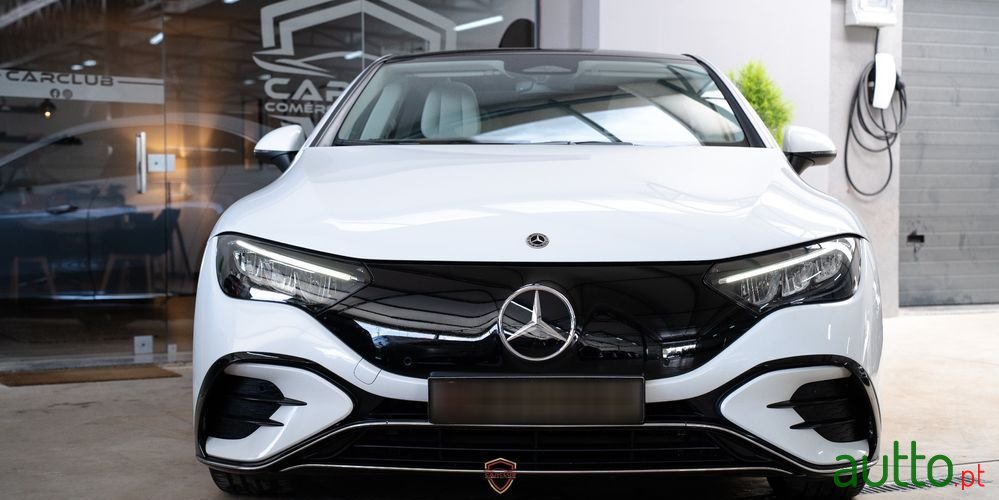 2022' Mercedes-Benz EQE photo #3