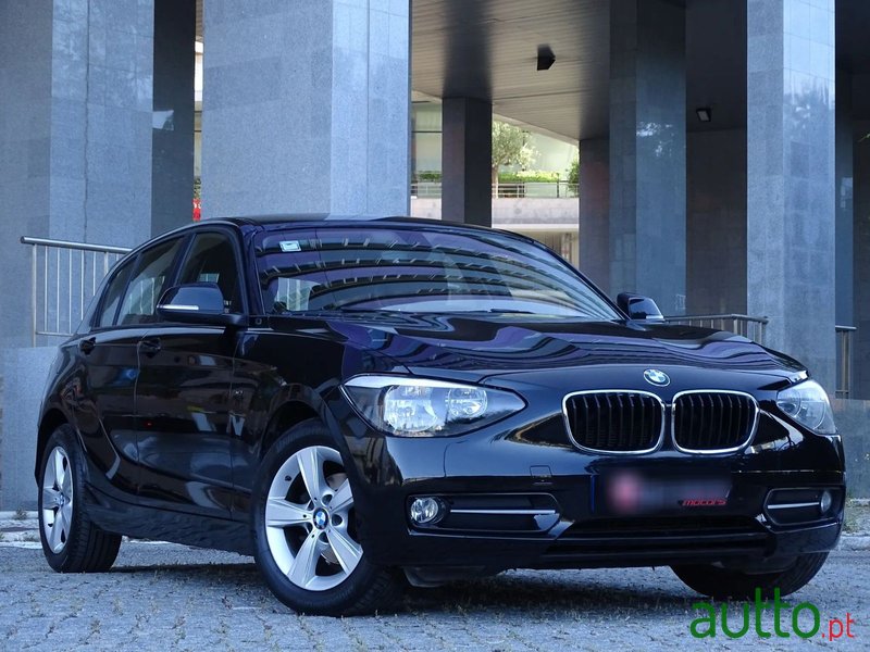 2015' BMW 118 photo #2