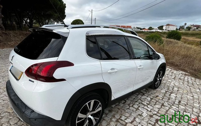 2016' Peugeot 2008 photo #4