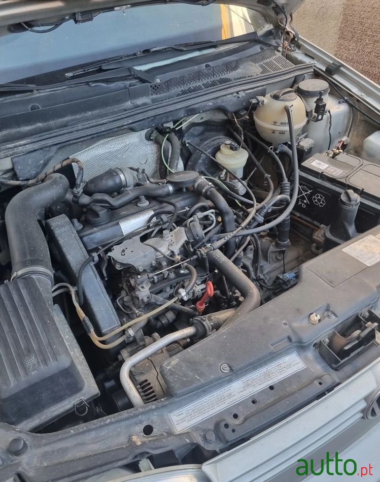 1995' Volkswagen Golf 1.9 D Cl photo #6