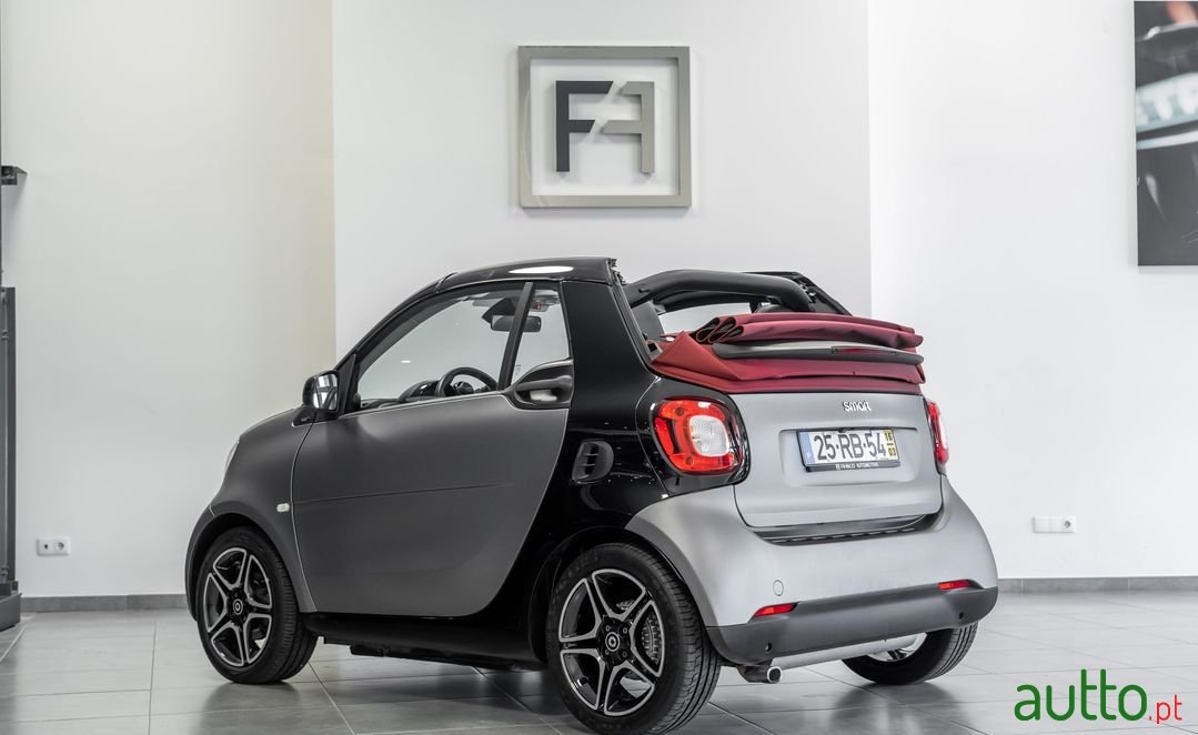 2016' Smart Fortwo photo #4