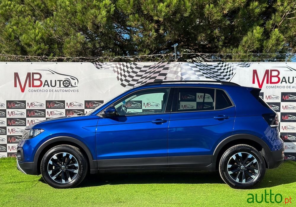 2022' Volkswagen T-Cross 1.0 Tsi Life photo #2