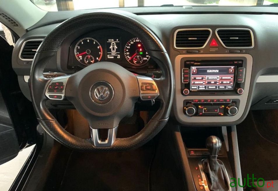 2010' Volkswagen Scirocco photo #5