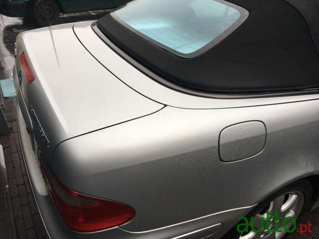 2001' Mercedes-Benz CLK 200 photo #6
