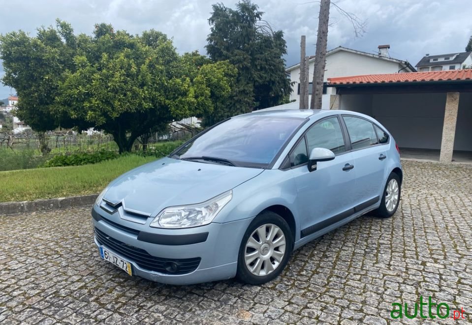 2006' Citroen C4 photo #2