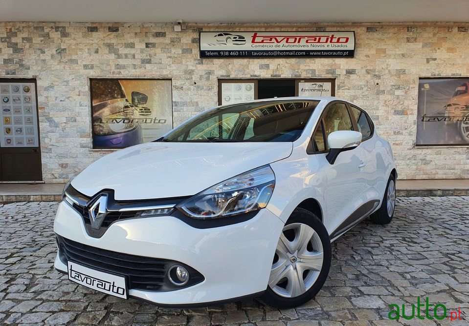 2016' Renault Clio photo #1
