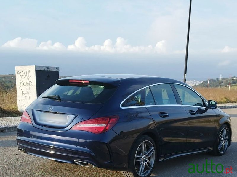 2018' Mercedes-Benz Classe Cla photo #2