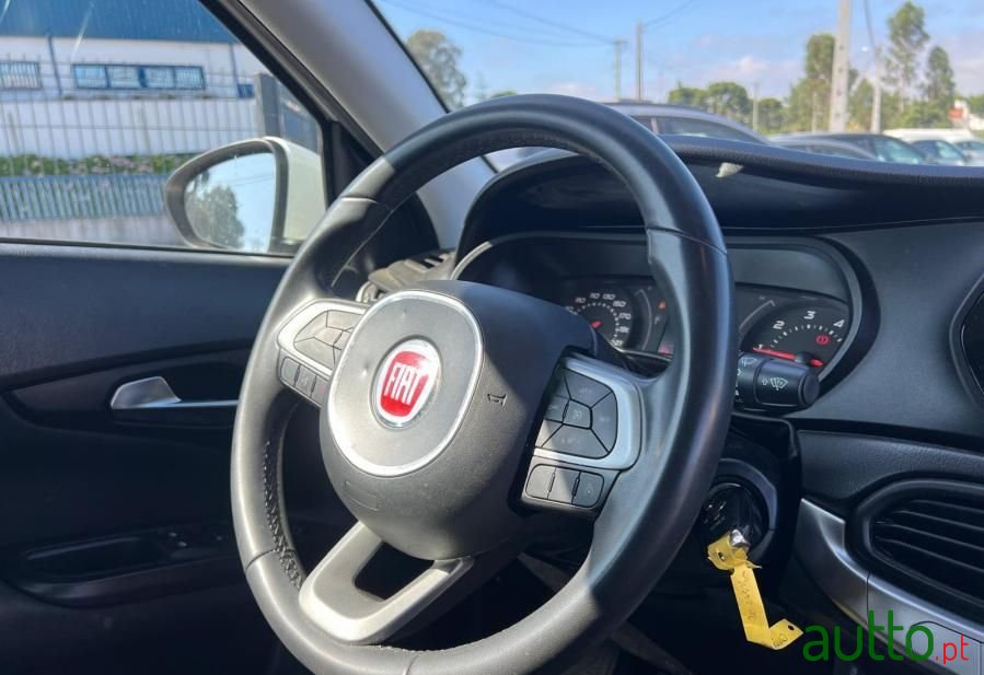 2019' Fiat Tipo 1.3 M-Jet Easy photo #6