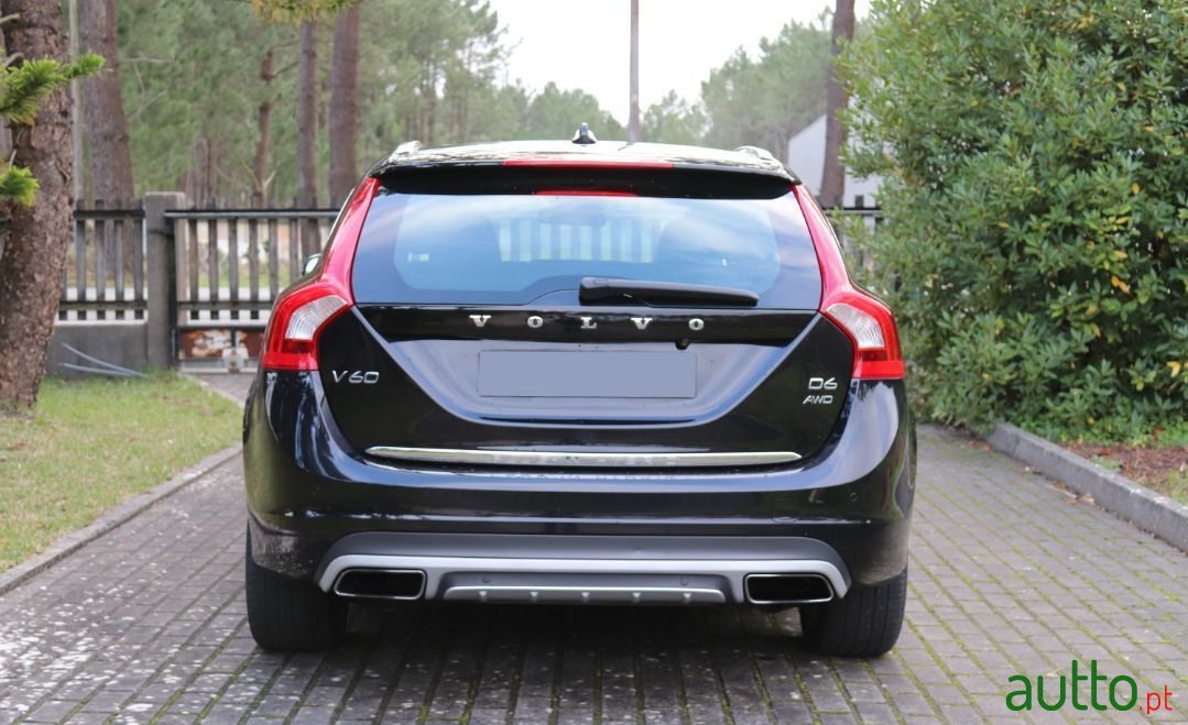 2013' Volvo V60 photo #5