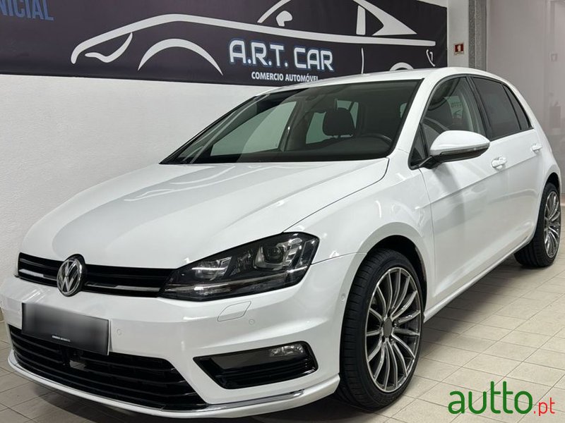 2014' Volkswagen Golf photo #1