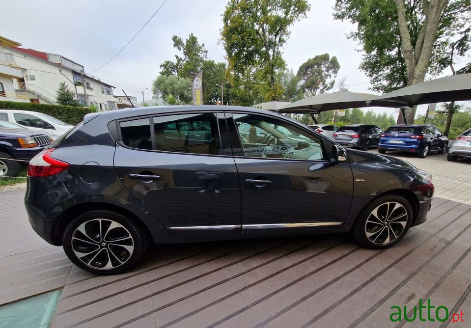 2014' Renault Megane photo #5