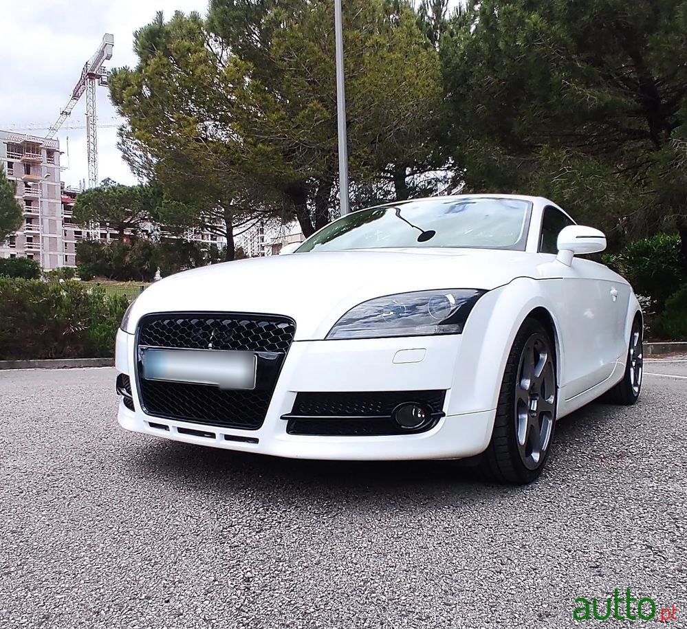 2009' Audi TT Coupé photo #2