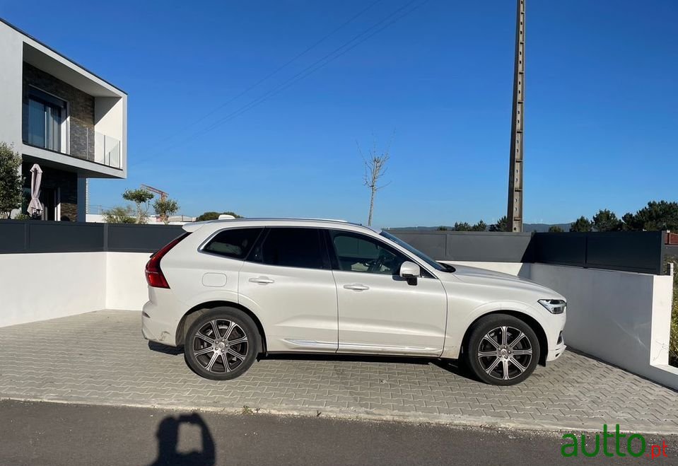 2017' Volvo Xc-60 photo #2